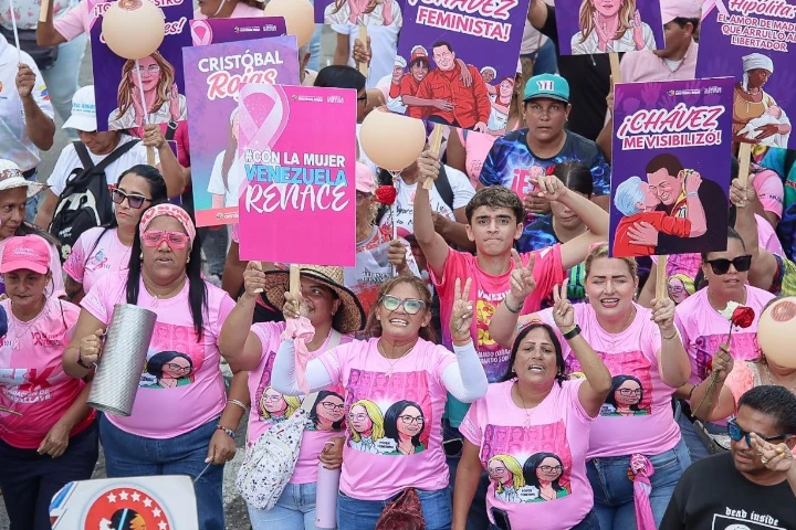 Delcy Rodríguez llama a seguir trabajando por el futuro
