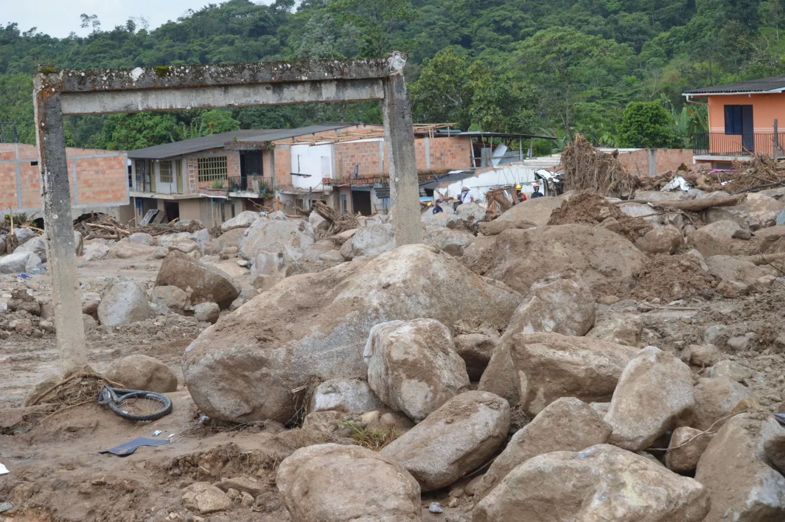 Machado: Venezuela es otro país tras terremotos