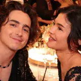 Se viraliza beso de Timothée Chalamet y Kylie Jenner en los Globos de Oro