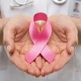 Cáncer de mama y cuello uterino explican 70% de casos en mujeres