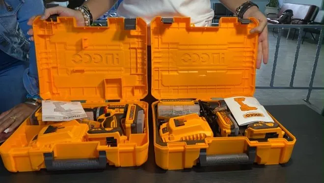 Cabimas entrega dos taladros de osteosíntesis al Hospital DEmpaire