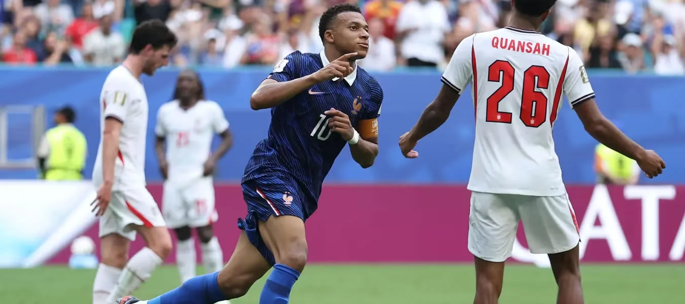 Inglaterra venció 4-6 a Francia en el duelo por el tercer puesto