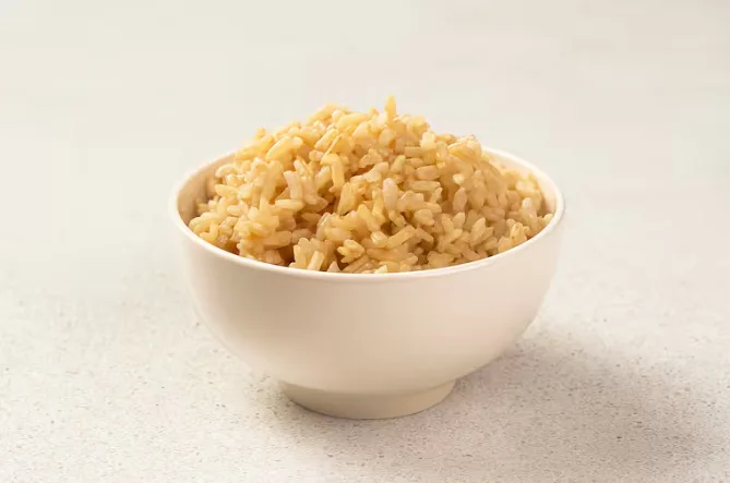 Arroz cocinado: por qué no conviene dejarlo más de un día