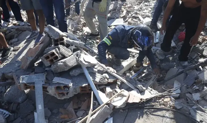 Machado expresó respaldo a Colombia por sismo de 7,4