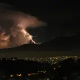 Inameh emite alerta por lluvias y tormentas en Caracas y cinco estados