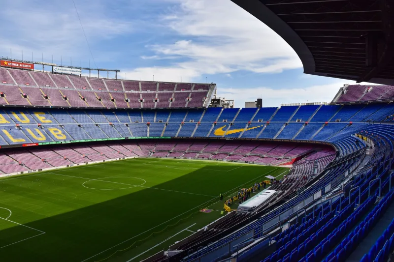 LaLiga formaliza denuncias por insultos en estadios españoles