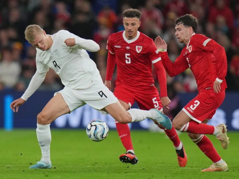 Gales remonta y derrota a Noruega en el Grupo A4