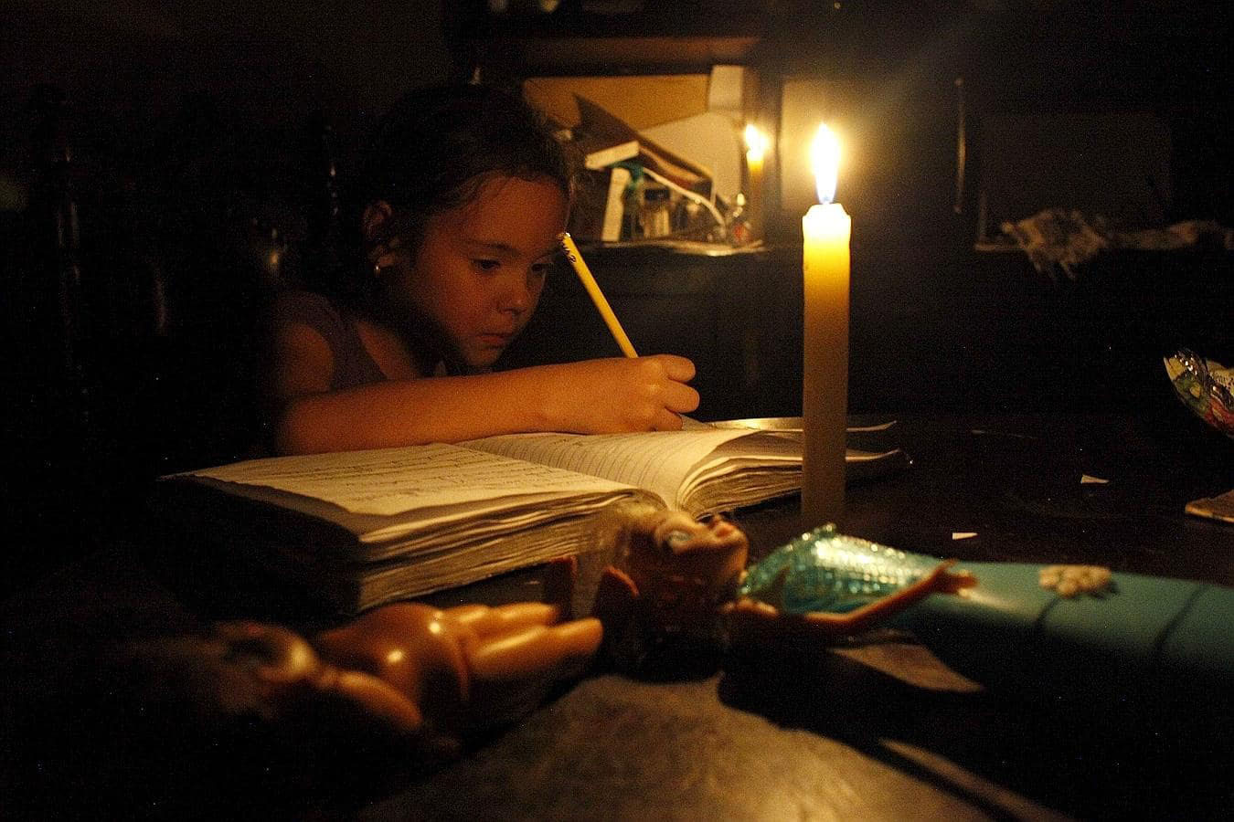 Arrecian los cortes eléctricos en la región por mantenimiento a Línea N°2  