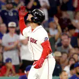 Willson Contreras conectó dos jonrones y cerró otra semana productiva