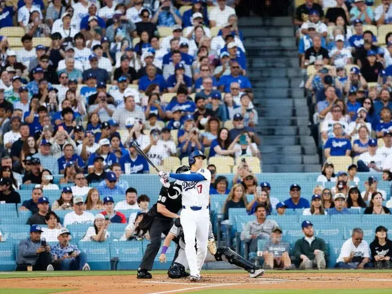 Ohtani llega a 300 jonrones y entra en lista histórica