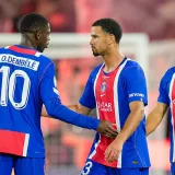 PSG ganó en Lyon y quedó solo arriba en Francia