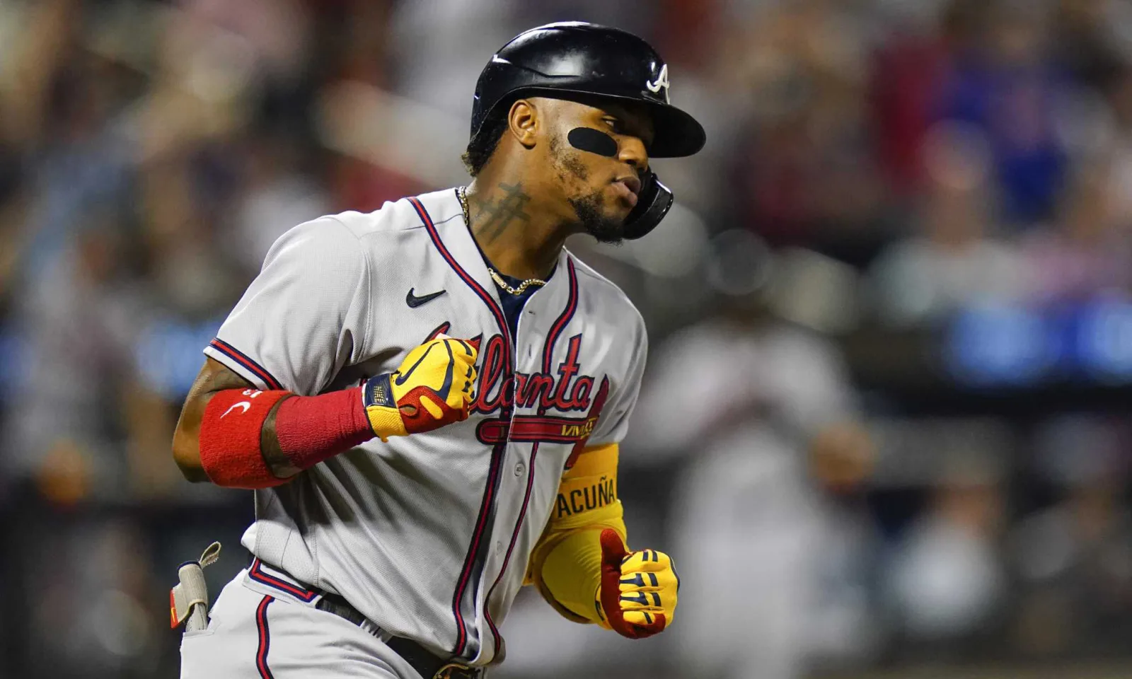 Ronald Acuña Jr. comanda clasificación de Bravos a la postemporada