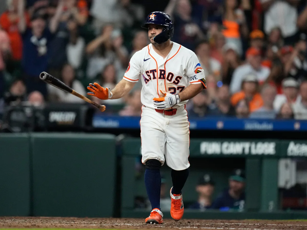 José Altuve avanza hacia la placa de Cooperstown