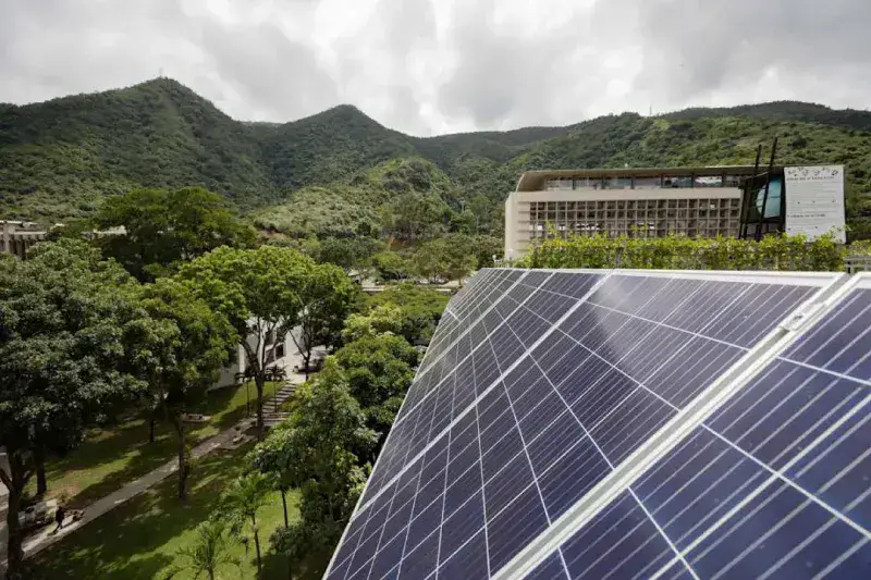 Nelson Hernández plantea descentralizar la generación para aliviar la crisis eléctrica