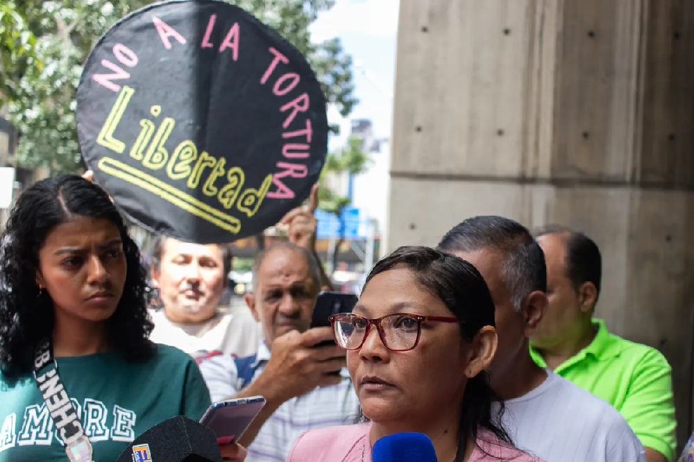 Familiares de estudiante de la UCV piden investigar torturas en su detención