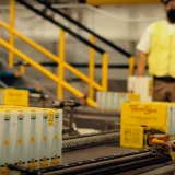 Topo Chico retoma producción en Texas y apunta a crecer en 2027