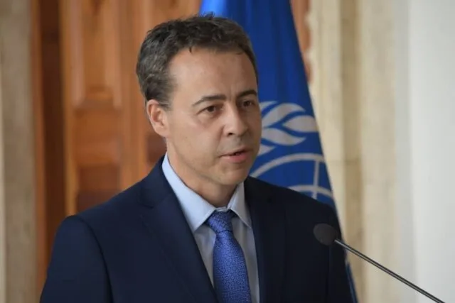 Gobierno y cúpulas económicas revisan cambios laborales