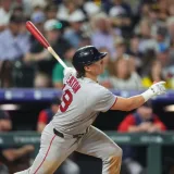 Atléticos abren el receso con cambio por Nate Eaton