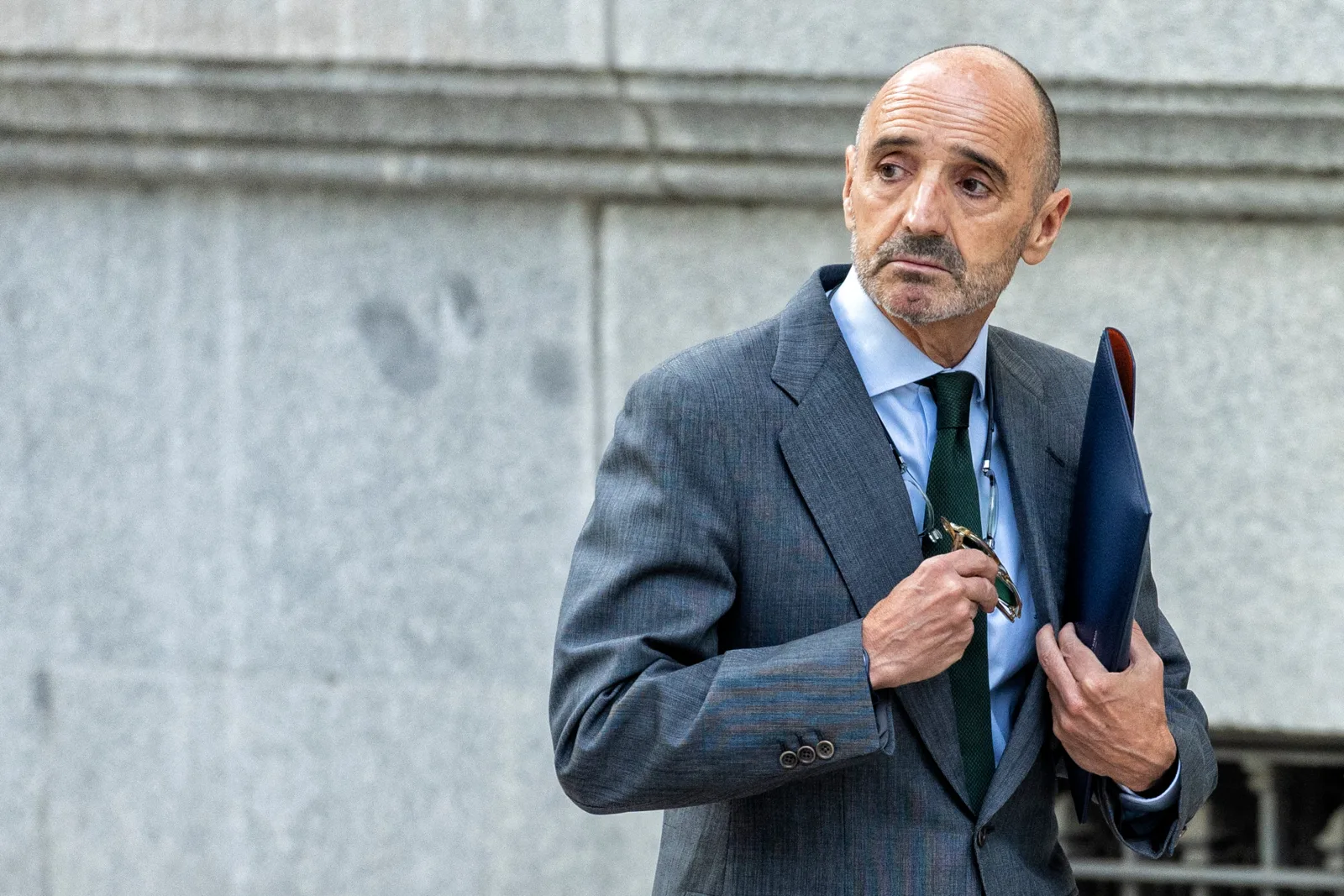 Martínez dijo al juez que avisaba a Zapatero sobre Plus Ultra