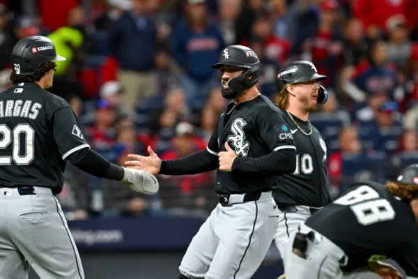 Medias Blancas y Rays desafían nóminas gigantes en la MLB