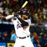 Omar Alfonzo decidió el 6-5 de Caribes ante Magallanes