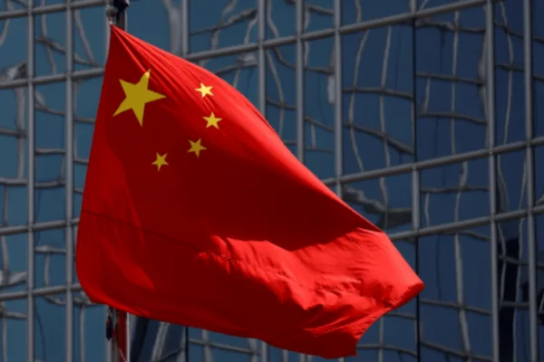 China cerró 670 bancos para frenar riesgos en su sistema