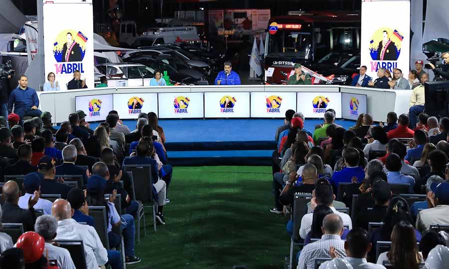 Maduro asignará a la PNB más de 500 carros de lujo decomisados