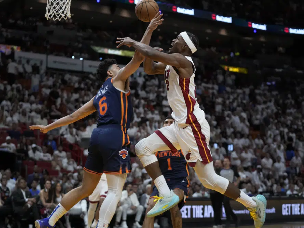 Heat toma ventaja en semi ante Knicks