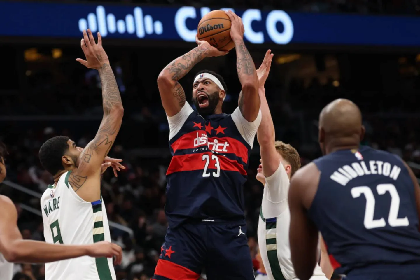 Anthony Davis ironiza sobre la poca asistencia en Washington