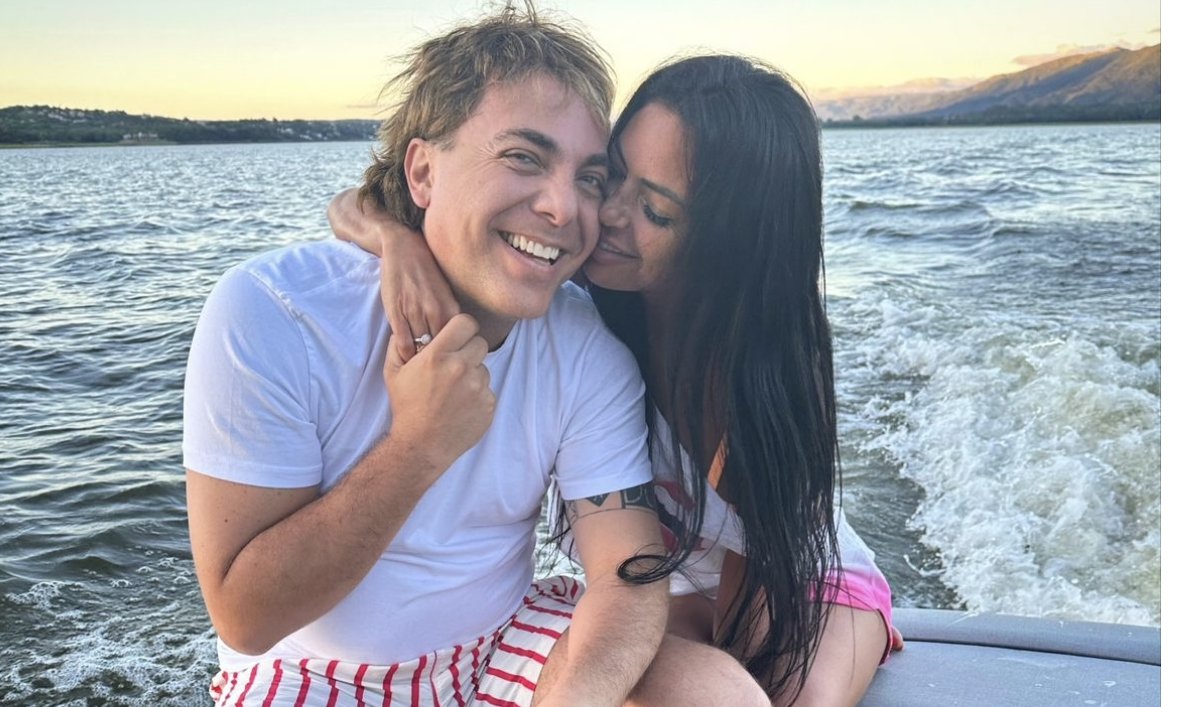 Cristian Castro tiene nueva pareja