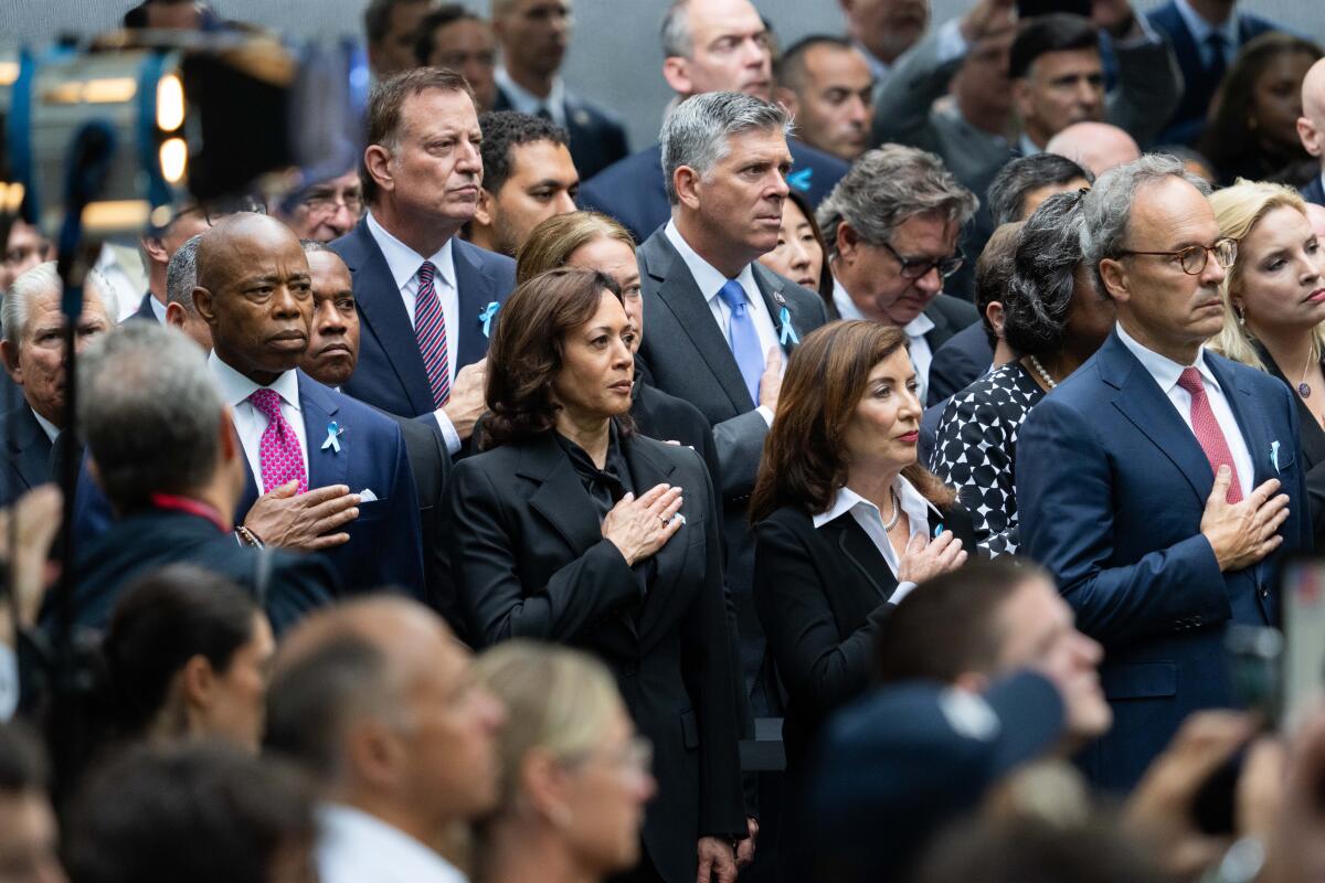 Vicepresidenta y alcalde de Nueva York presiden actos del 11S