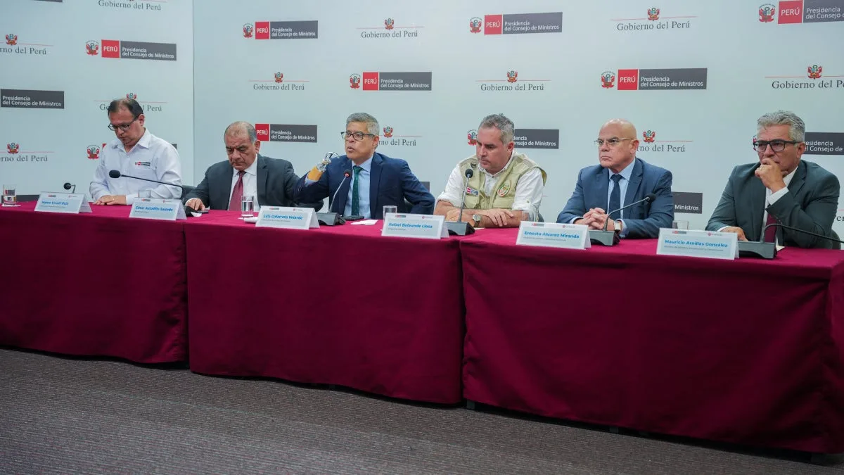Gobierno de Perú usará vías alternas para temas fuera de facultades