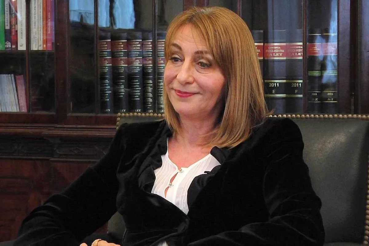 Gils Carbó declaró en el juicio por la compra de un edificio