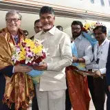 File:Bill gates with CBN and district Collector Praveen kumar at Visakhapatnam.jpg