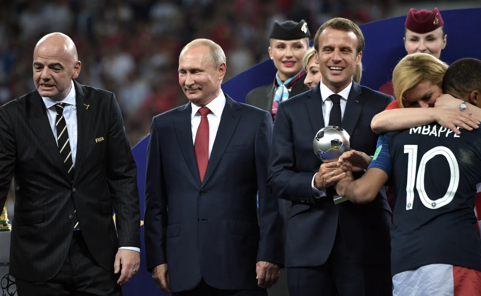 File:Kylian Mbappé receives the best young player award at the 2018 Football World Cup Russia.jpg
