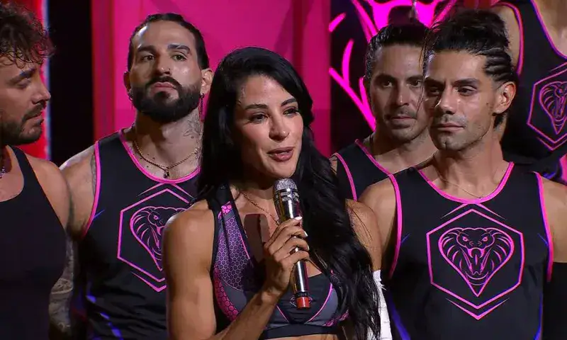 Kerly Ruiz abandona Garra vs Veneno por una lesión en el codo
