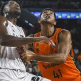 Jasiel Rivero extiende su vínculo con el Valencia Basket
