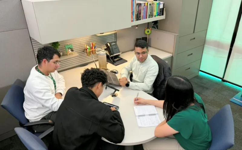 Programa de Banesco impulsa a microempresarios con formación