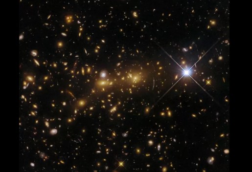 Científicos descubren sistema «monstruo» de estrellas