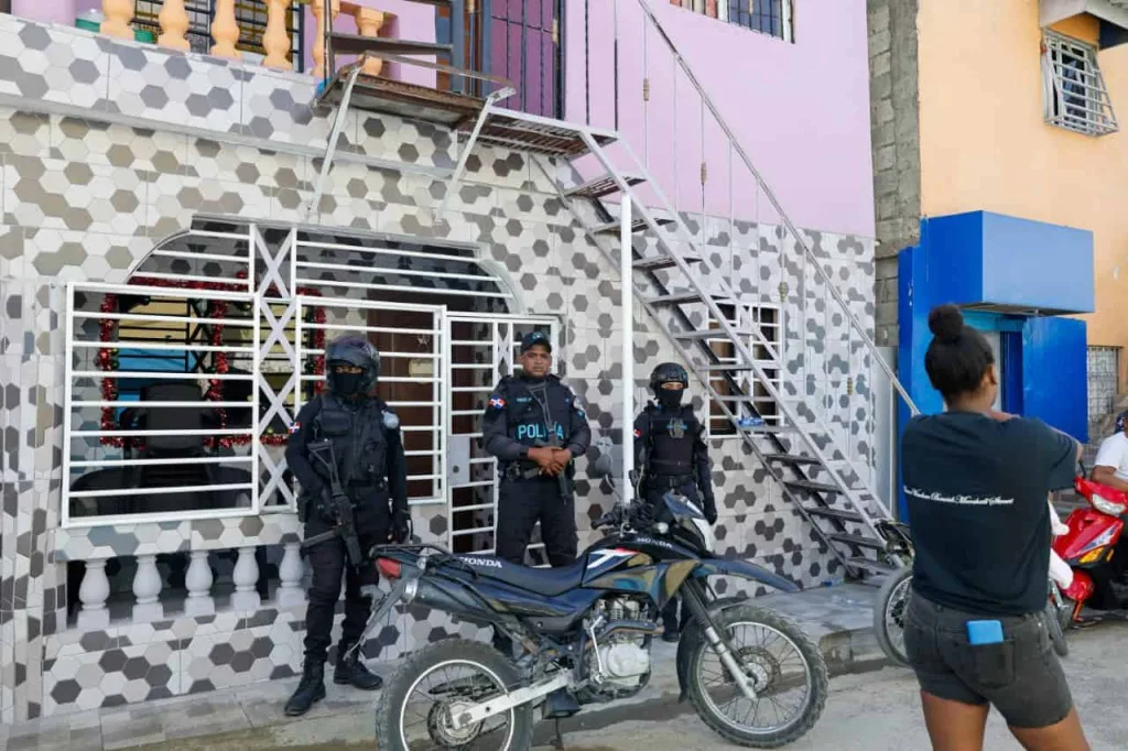 Mellizos muertos en Mendoza son velados bajo presencia policial