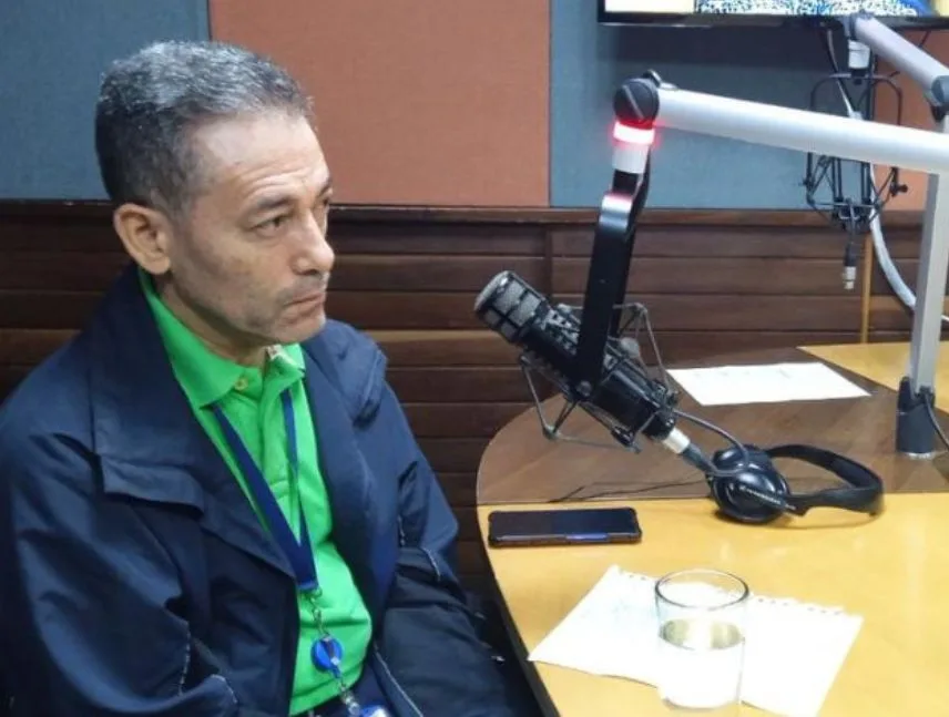 Pérez ve como positivo el ajuste del dólar oficial del BCV