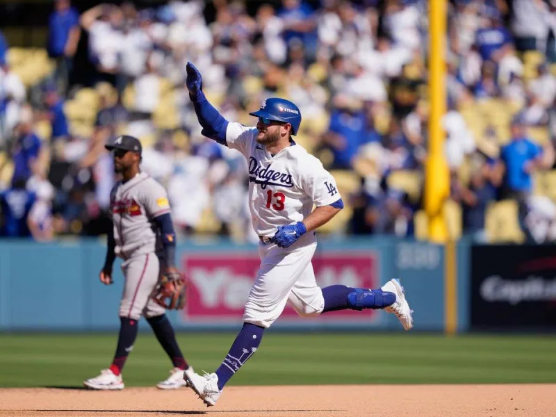 Dodgers sacan ventaja 5-3 y frenan remontada de Atlanta