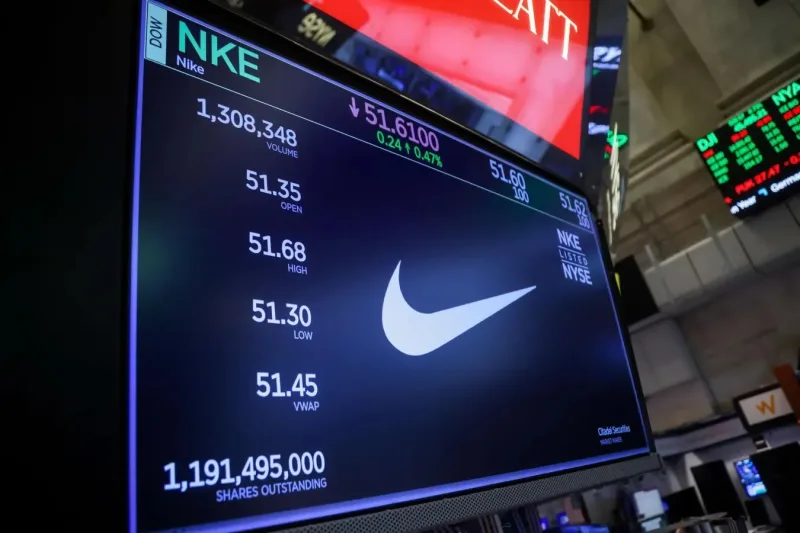 Acciones de Nike caen tras no alcanzar ingresos esperados