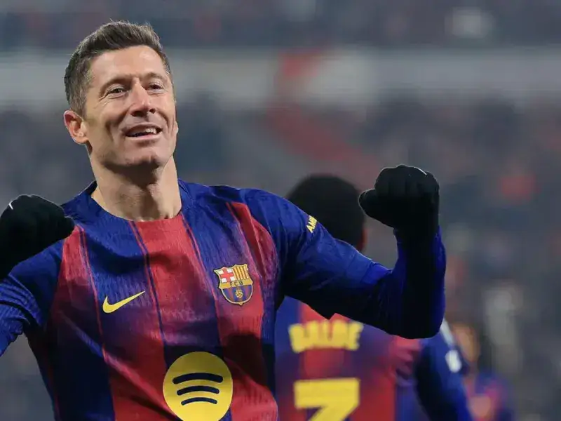 Robert Lewandowski viaja a Estados Unidos para definir su futuro en la MLS