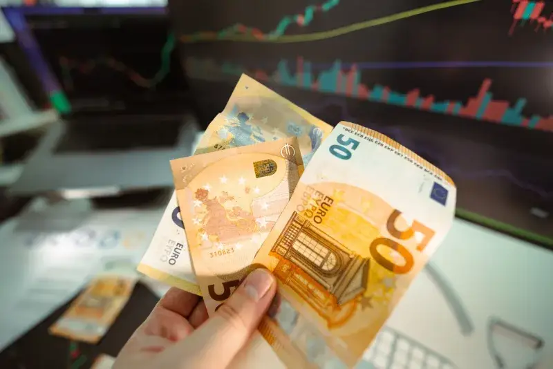 Dólar hoy en Venezuela: el paralelo sube a 873,10 Bs este martes