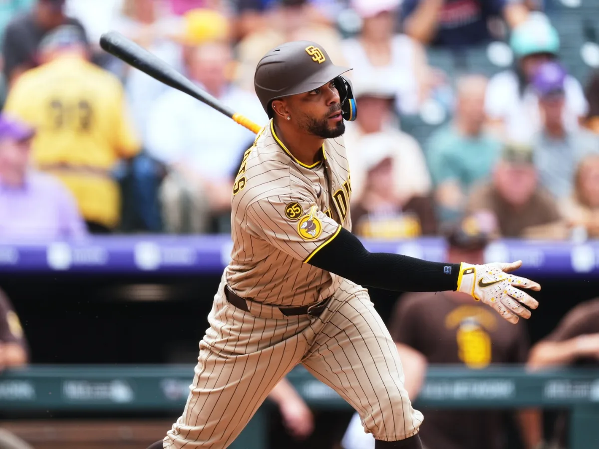 Padres apabulla a Rockies para afianzar aspiraciones