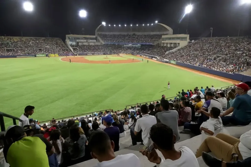 LVBP anuncia cambios, juego de lunes y ruta a 2027
