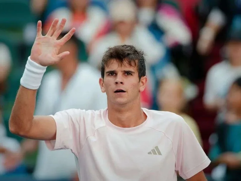 Rafa Jódar clasifica a cuartos del Másters 1000 de Shanghái