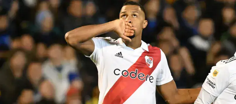 Salomón Rondón anunciado por el Pachuca mexicano