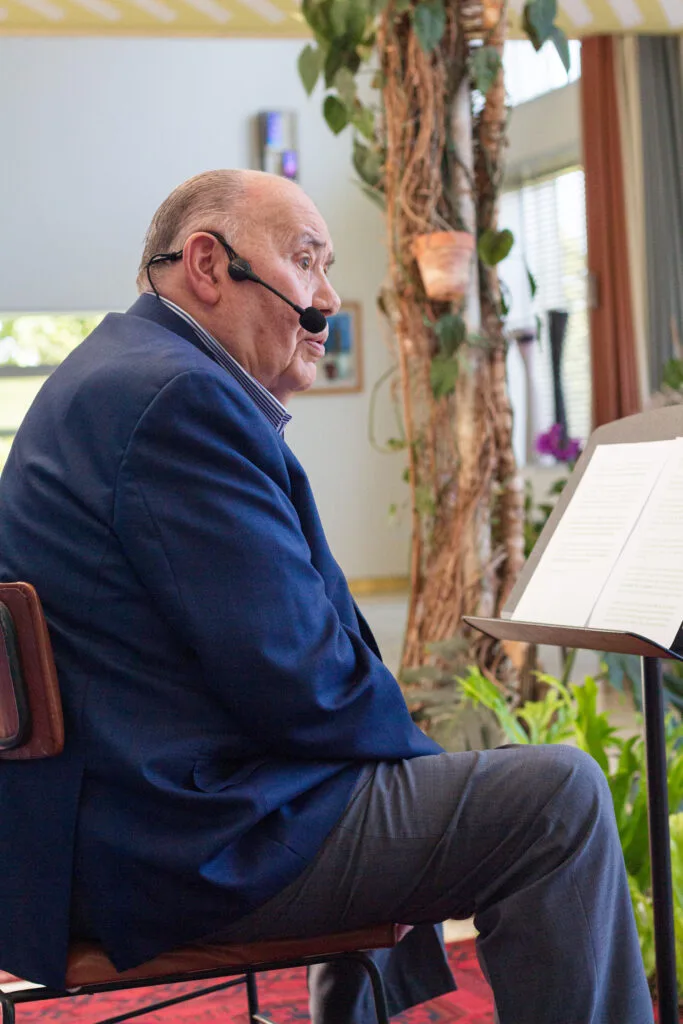 Francisco Pérez Rendiles presentó su poema musical